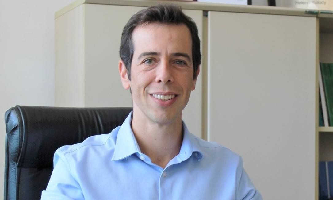 Bolsonaro já teria desistido de Renato Feder no Ministério da Educação