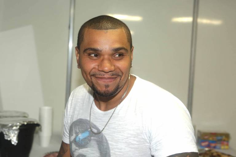 Após publicações pornográficas, Naldo Benny diz que Instagram foi hackeado