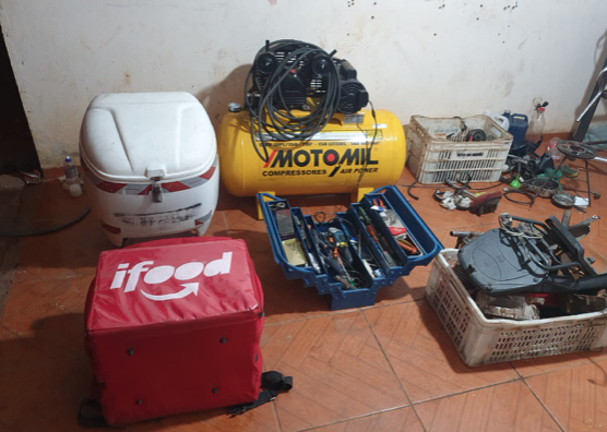 Instrumentos de trabalho da dupla presa pela Polícia Civil nesta quarta (Foto: Polícia Civil)