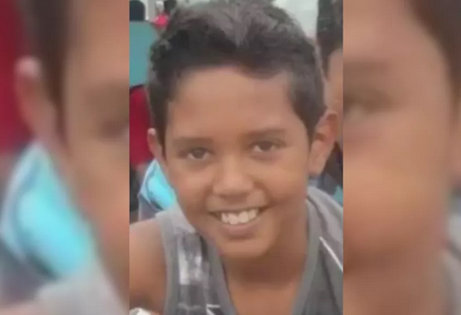 Família de garoto que morreu asfixiado em porta de ônibus ganha direito ao seguro DPVAT