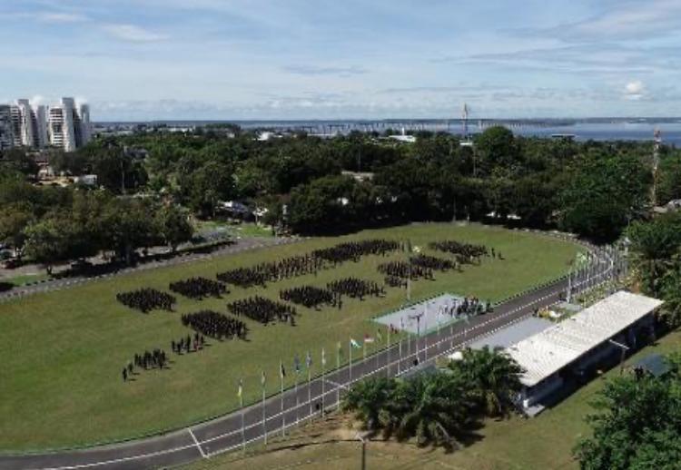 Juiz condena militares por esquema com desvio de alimentos