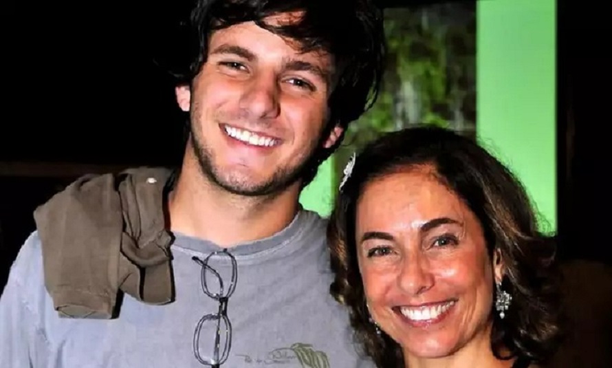 Cissa Guimarães homenageia filho morto há dez anos: "A dor não passa"