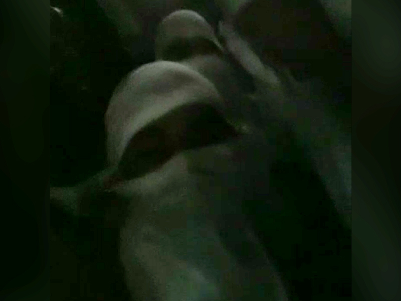 Imagens foram feitas provavelmente com celular no interior da CPP de Rio Verde (Foto: reprodução)