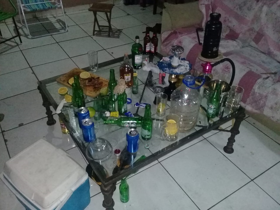 Festinha em Aparecida tinha compartilhamento de narguilé