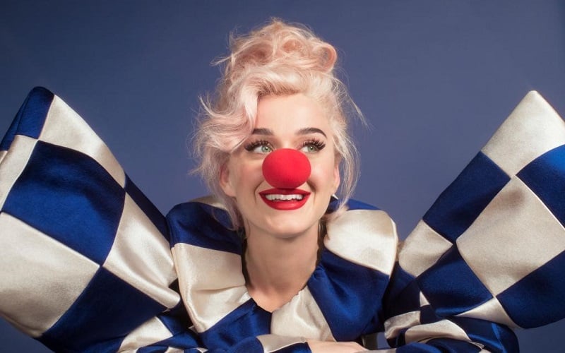 Katy Perry lança clipe de Not the End of the World; veja