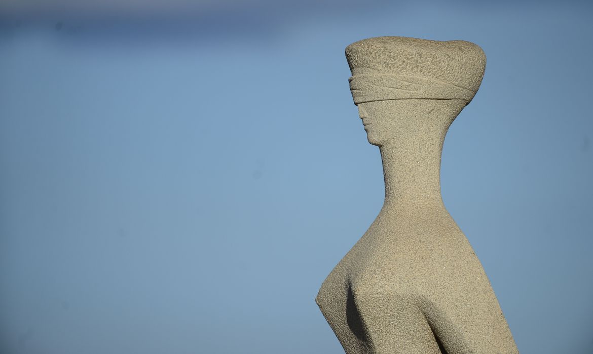 PF apura se alvos de inquéritos que miram bolsonaristas hackearam site do Supremo