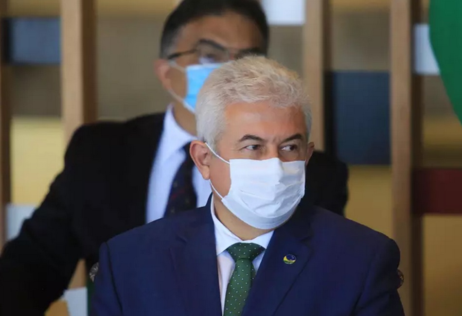 Em live nas redes sociais, Marcos Pontes anuncia estar com coronavírus