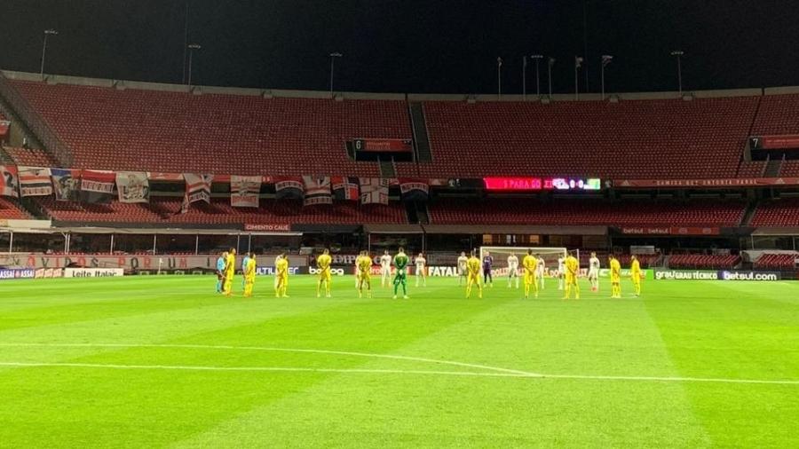 Em pleno Morumbi, o São Paulo perdeu para o Mirassol por 3 a 2 e foi eliminado do Paulistão. Agora, o time do interior vai à semi-final. (Foto: divulgação)