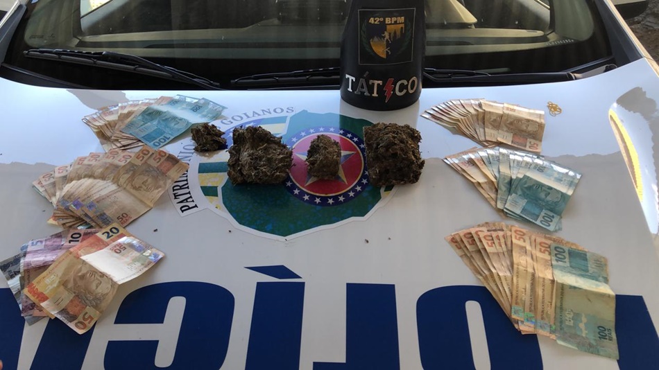 Drogas apreendidas pela Polícia Militar