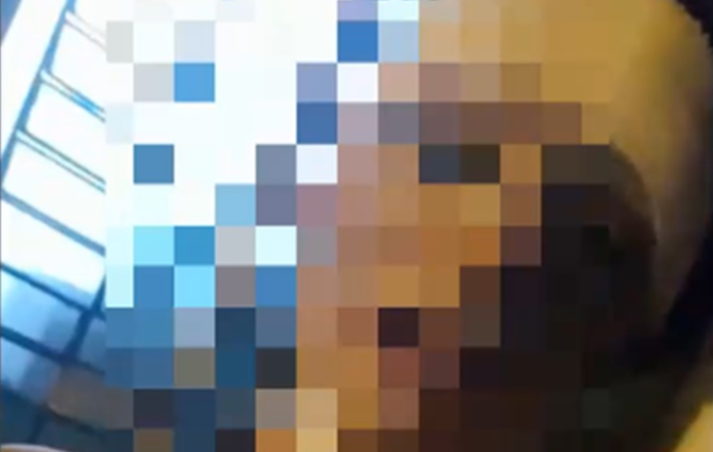 Em um vídeo, feito pela própria vítima na porta do Distrito Policial de Aparecida, ela conta que o suspeito “já tem fama de ser agressivo, e é conhecido na BR 153”