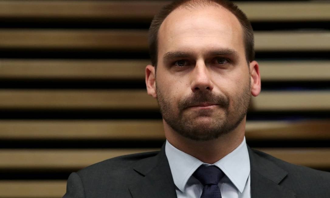 PSL avalia expulsão de deputados que declaram voto em Artur Lira