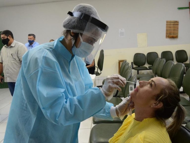 Goiás regiEm 24 horas, as autoridades de saúde registraram 610 mortes e 23.976 novos casos de covid-19 (Foto: divulgação / SMS Goiânia)stra 1.7 mil casos de coronavírus nesta segunda