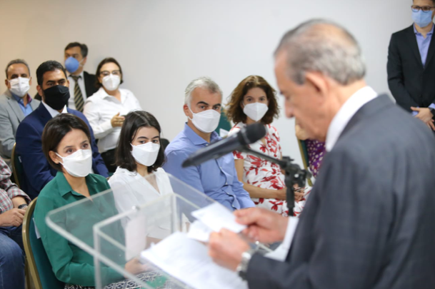 Sob desconfiança de que voltaria atrás, Iris se aposentou há mais de um ano (Foto Jackson Rodrigues | Prefeitura de Goiânia)