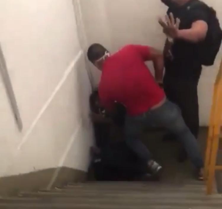 PM filmado agredindo jovem em shopping no Rio prestará depoimento