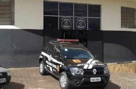 Polícia prende homem que golpeou ex mulher com taco de beisebol