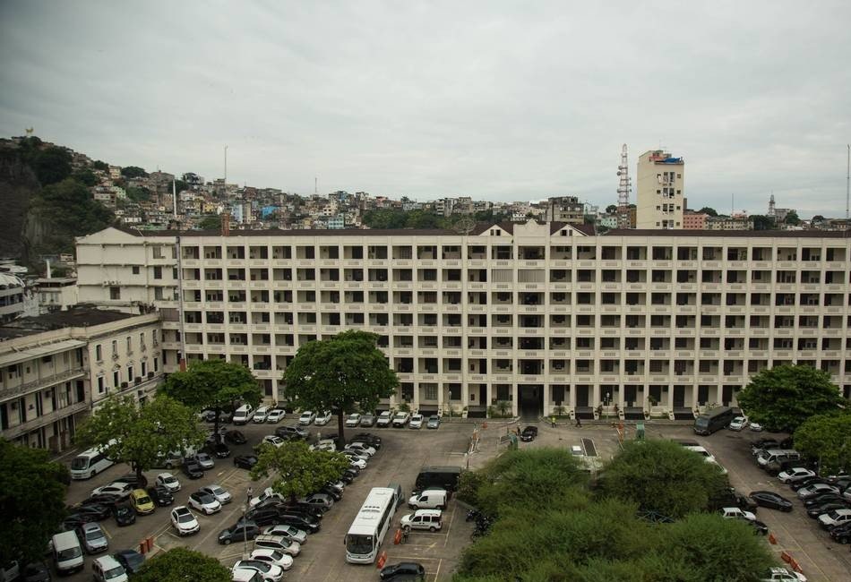 Investigação revela esquema de desvio de armas dentro do Exército