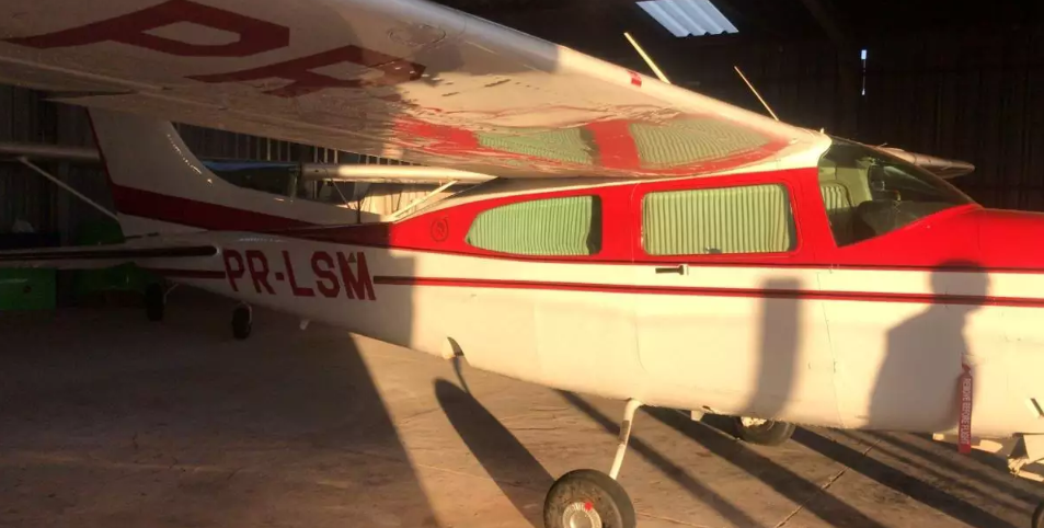 Avião apreendido pela Polícia Federal (Foto: PF/ Divulgação)