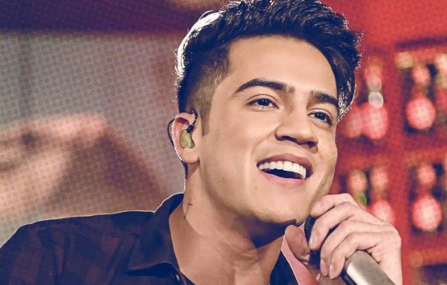 Justiça proíbe Jefferson Moraes de realizar lives em condomínio de Goiânia