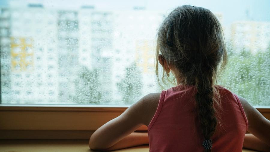 Um pastor foi preso ontem por sequestrar e estuprar uma menina de nove anos de idade em Taboão da Serra, na Grande São Paulo. (Foto: Getty Images)