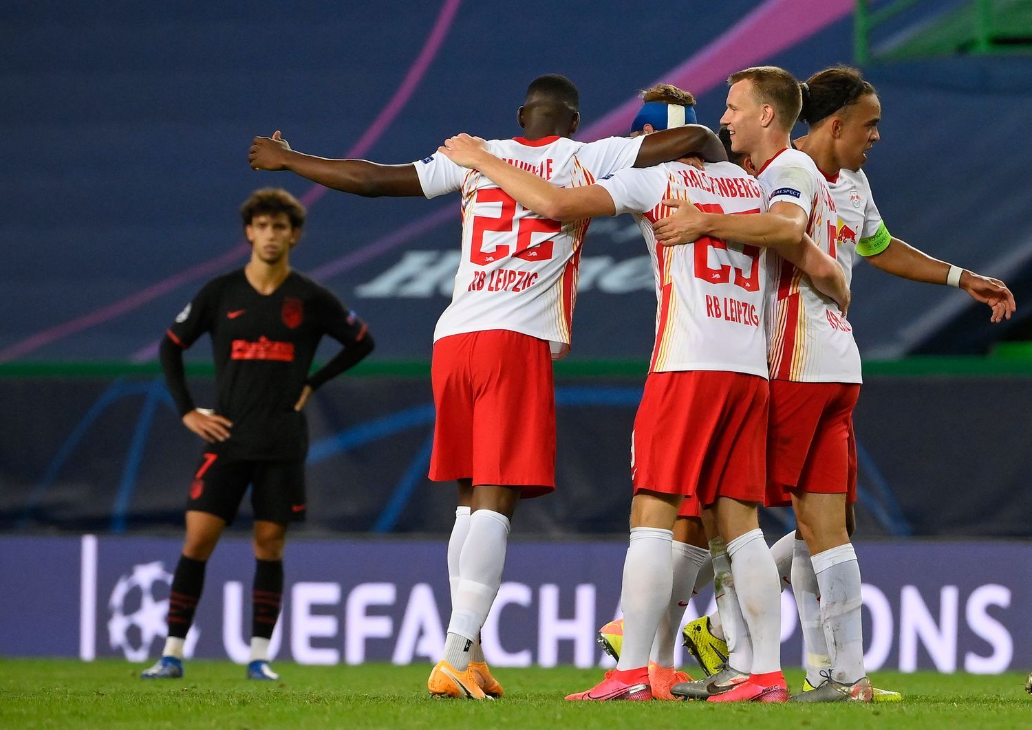 RB Leipzig, adversário do PSG, de Neymar, nesta terça-feira (Foto: AFP)