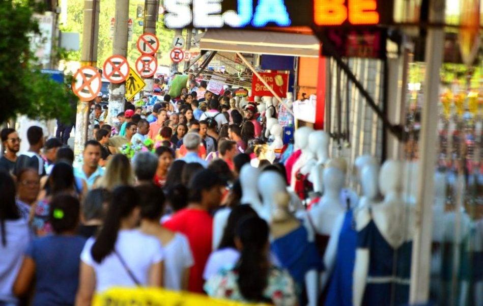 Lojas da região da 44 (Foto: Divulgação)