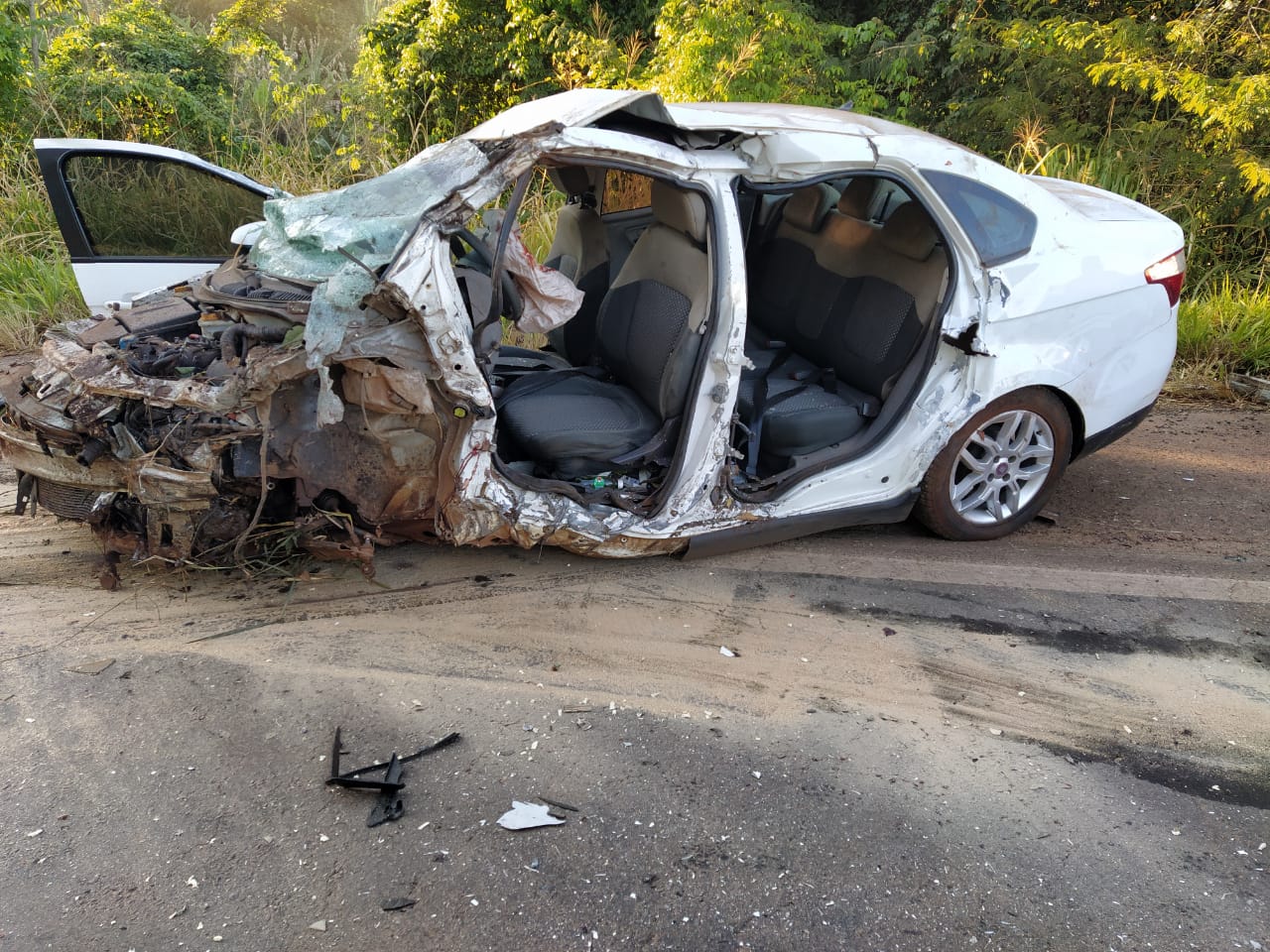 Duas pessoas morrem em acidente na BR-153, em Anápolis