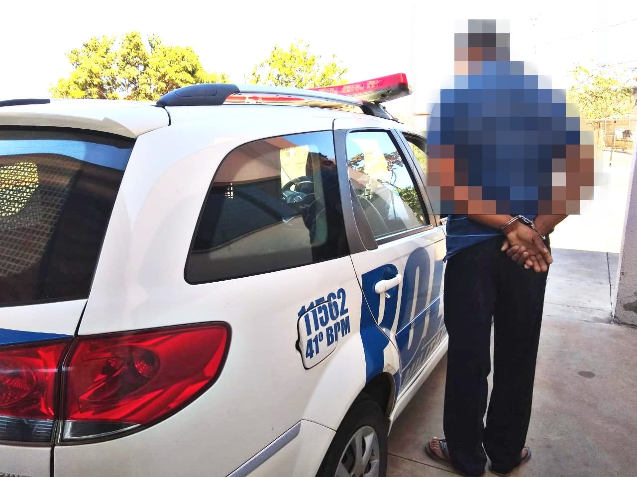 Um homem de 35 anos foi preso neste domingo suspeito de abusar sexualmente da sobrinha, em Aparecida de Goiânia. (Foto: divulgação/PM)
