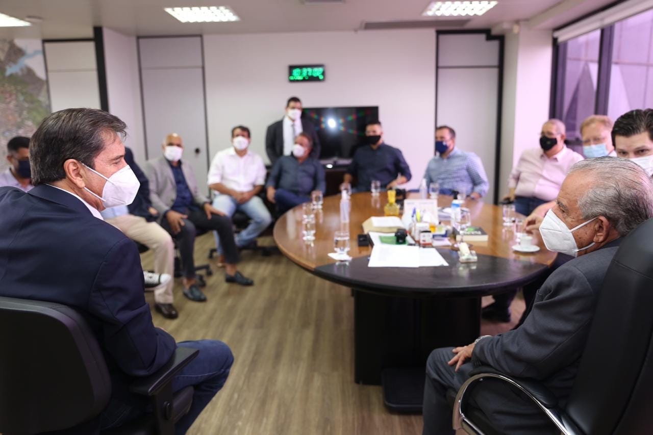 Maguito diz que vai concluir todas as obras que Iris deixar