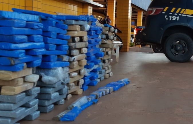 Jovem é preso com 190 quilos de maconha seis meses após deixar prisão