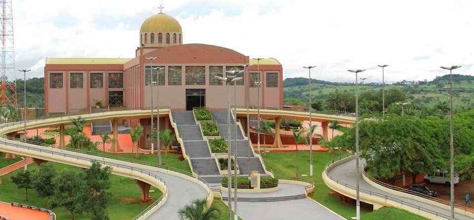 Justiça desbloqueia contas da Associação Filhos do Pai Eterno