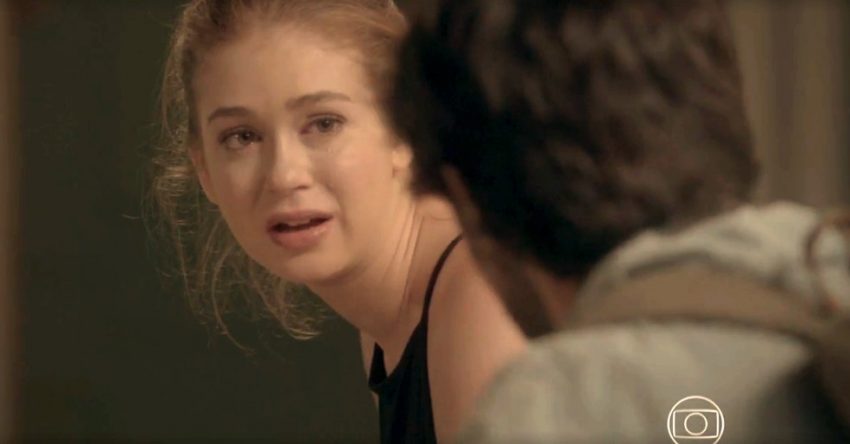 Jonatas (Felipe Simas) termina seu namoro com Eliza (Marina Ruy Barbosa) — (Foto: TV Globo)