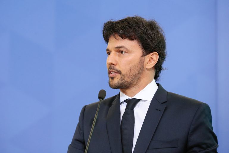 Ministro das Comunicações apresentou projeto de passaporte da vacina em 2019