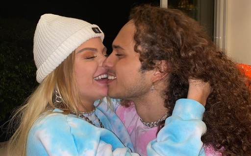 Vitão chama Luísa Sonza de esposa ao elogiar novo álbum: 'Revolucionário'