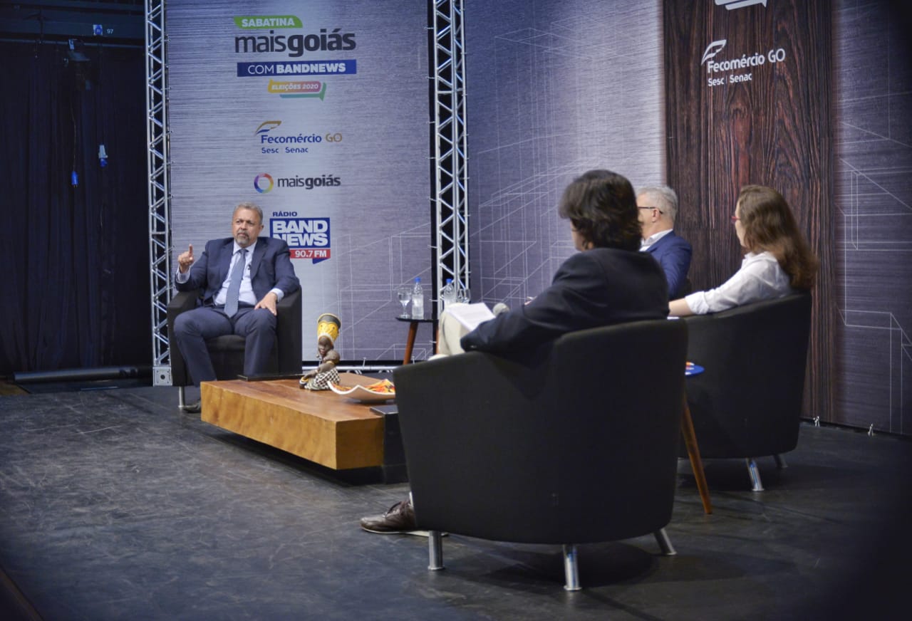 Cobrado por plano de governo genérico, Elias promete detalhá-lo no curso da campanha