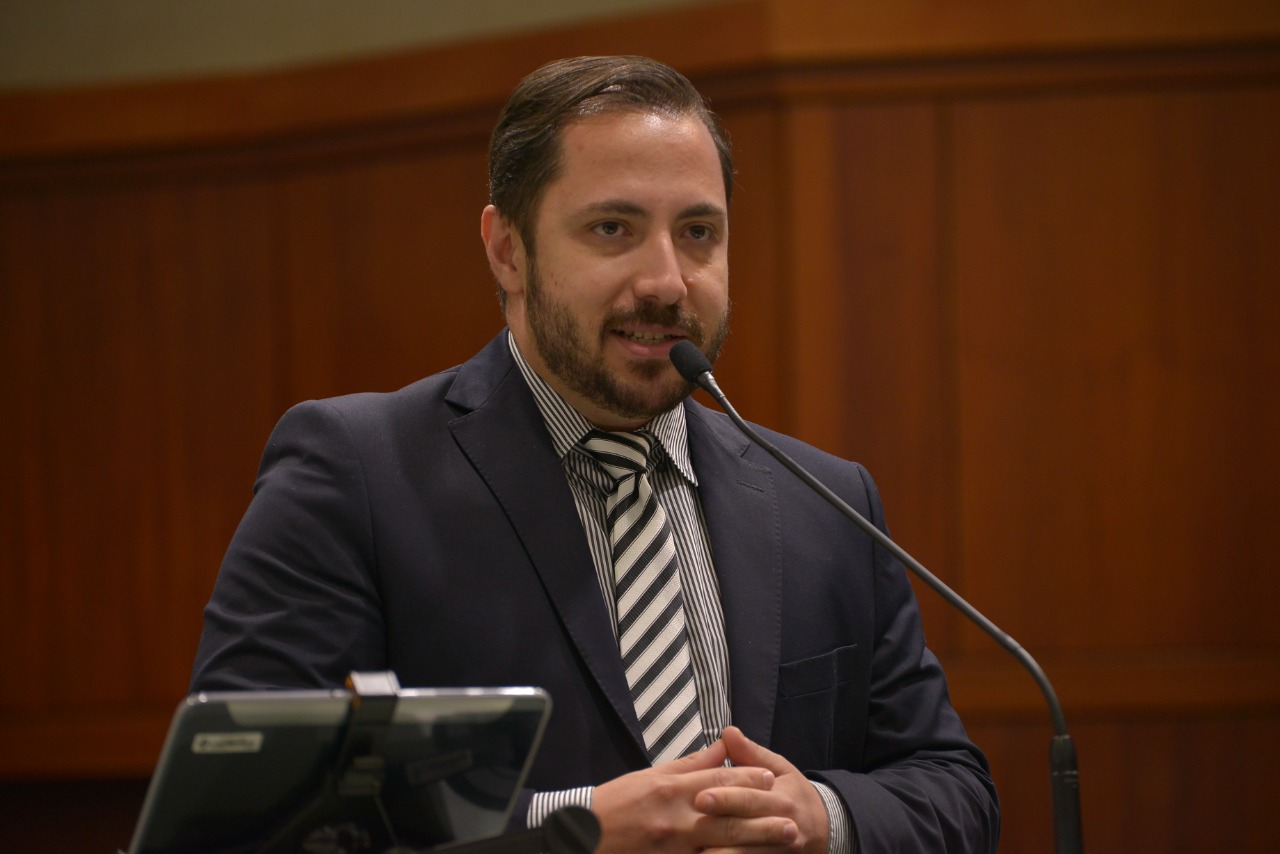 DC pode disputar eleição de igual para igual em 2022, diz Carapô