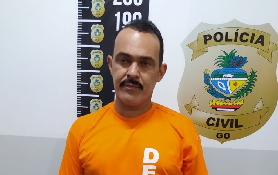 Preso homem que se passava por policial civil para roubar carros
