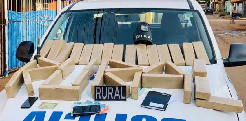 Jovem é preso com maconha avaliada em R$ 40 mil, no Jardim Nova Esperança