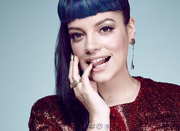 Lily Allen lança vibrador e defende liberdade sexual das mulheres
