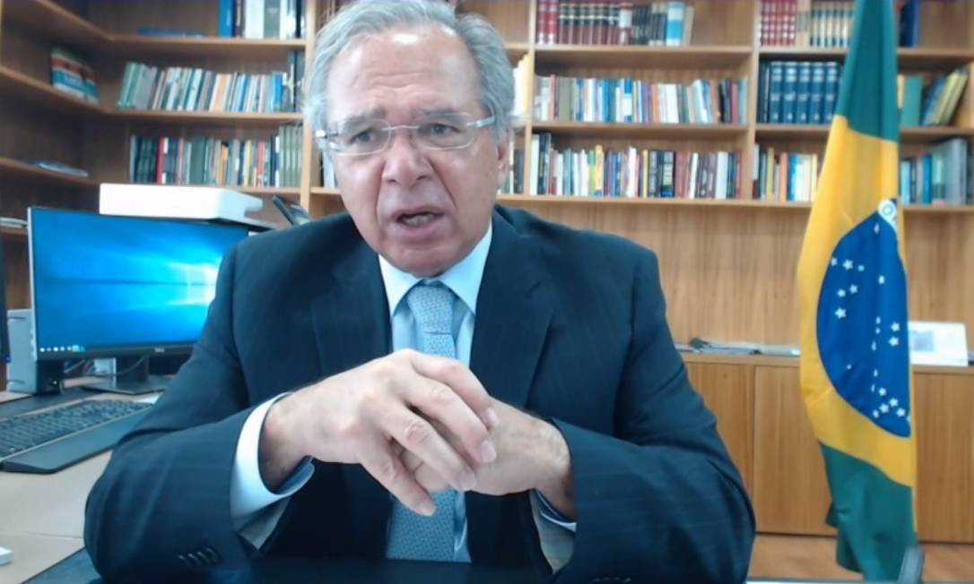 O ministro da Economia, Paulo Guedes, em conversa com investidores Foto: Reprodução