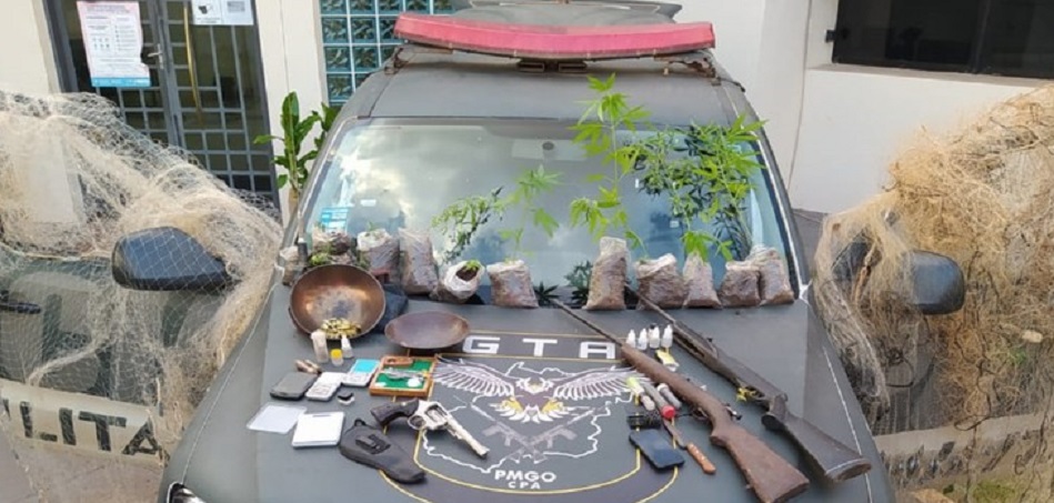 Cinco homens são presos em garimpo ilegal de diamantes, em Arenópolis