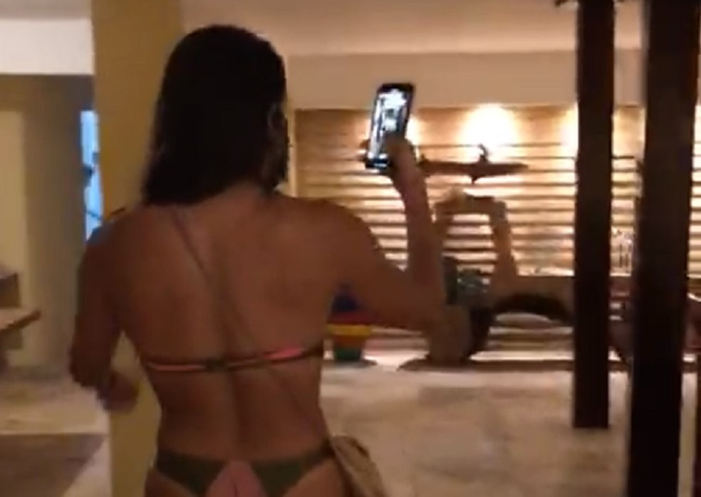 Uma policial hospedada em uma pousada de Jericoacoara agrediu uma funcionária após, supostamente, não querer usar máscara de proteção. (Foto: reprodução)