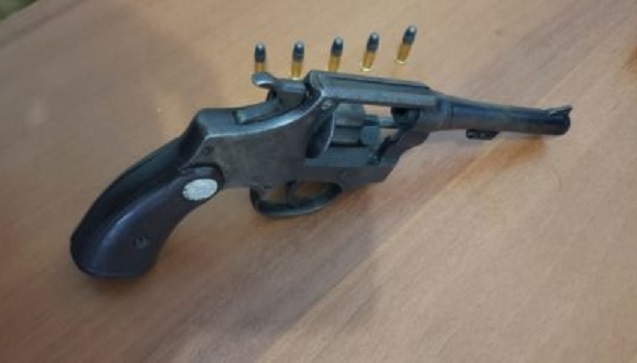 Homem confessa que matou namorada porque ela tinha que cuidar do filho, em Iporá