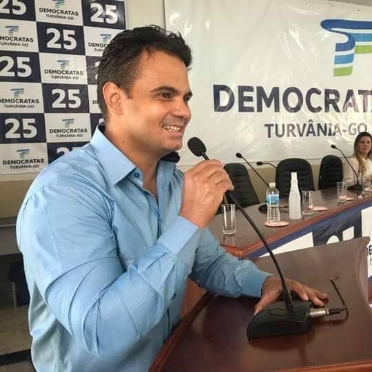 Prefeito de Turvânia revoga decreto após recomendação do MP