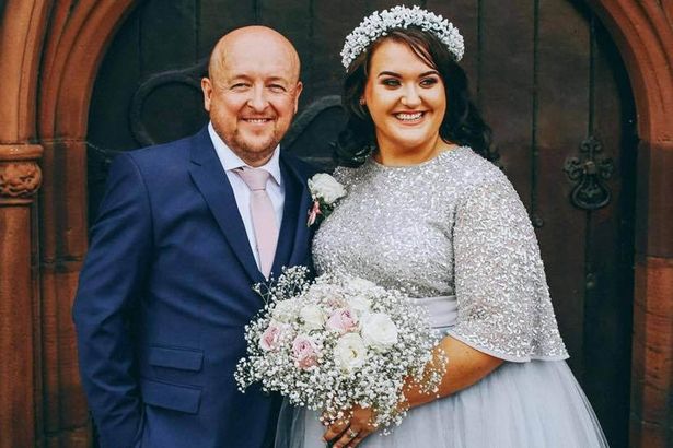 ovário Mulher ganha R$ 60 mil em doações ao fingir ter câncer para fazer casamento