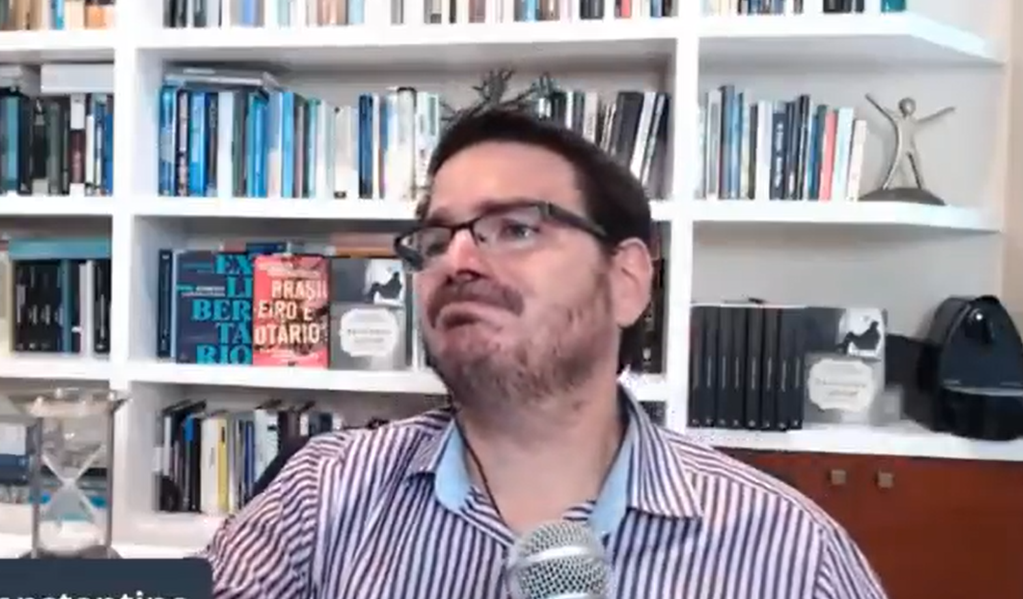 Mariana Ferrer Rodrigo Constantino chora após fala de Anitta e diz que sua filha vai sofrer retaliação