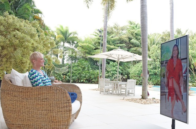 Xuxa e Renata Ceribelli no 'Fantástico' (Foto: Divulgação)