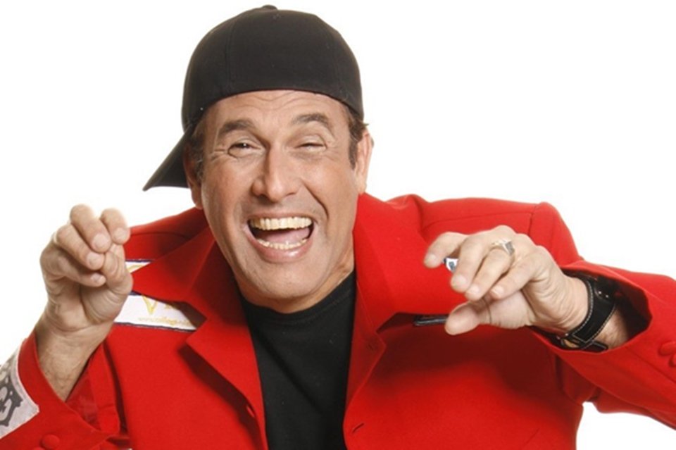 Sérgio Mallandro harmonização facial Resultado do procedimento estético dividiu internautas. Sérgio Mallandro faz harmonização facial e compartilha resultado: veja foto