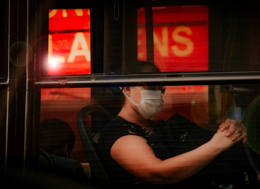 Reino Unido, Alemanha e Itália confirmam casos de variante ômicron do coronavírus