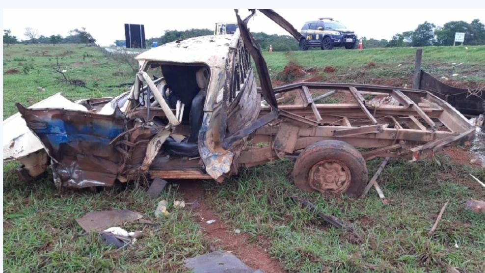 Motorista embriagado atinge carro e deixa uma vítima fatal e dois feridos