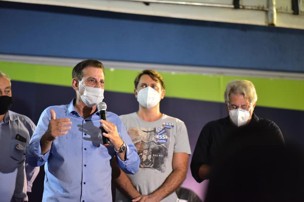 Na justiça, Vanderlan mantém propaganda que critica vice de Maguito